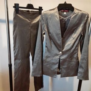 Tom and Linda Platt women's suit